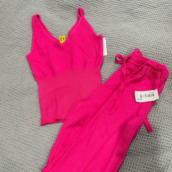 Mystique Boutique Pants - 🔥SEND OFFERS🔥 2 piece lounge set